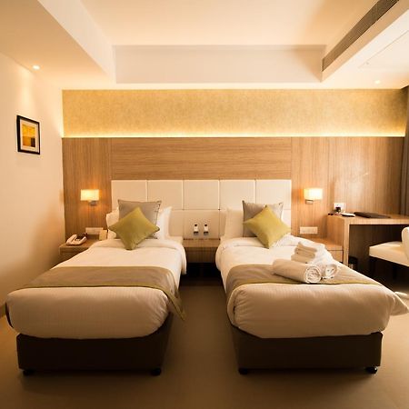 The Maureen Kolkata Ngoại thất bức ảnh