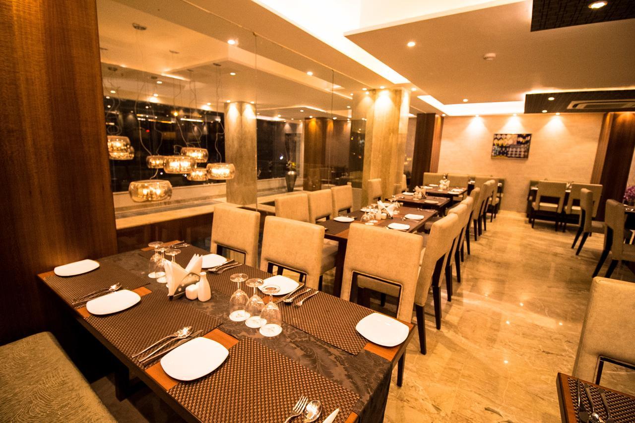 The Maureen Kolkata Ngoại thất bức ảnh